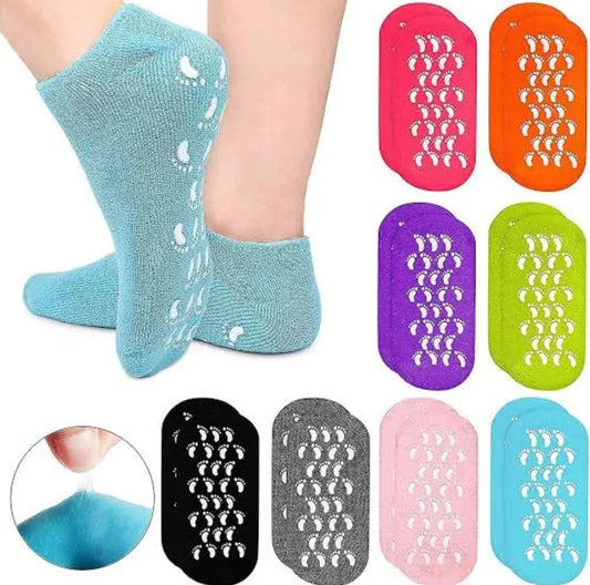 Moisturizing Spa Gel Socks – Premium Quality (With Box)